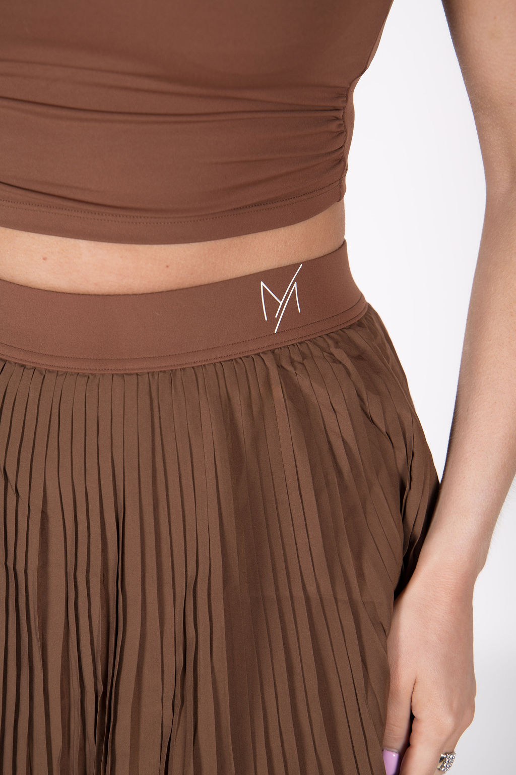 Rok Elin - Bruin